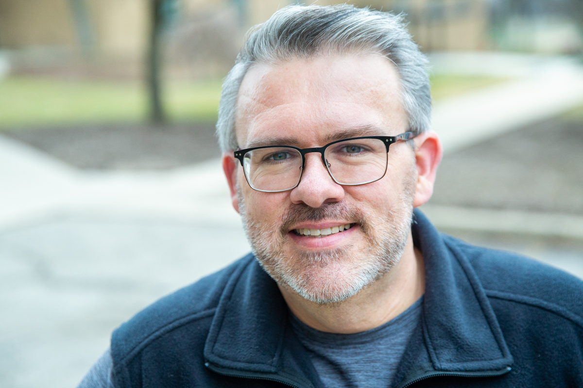 Headshot of Tom Evans